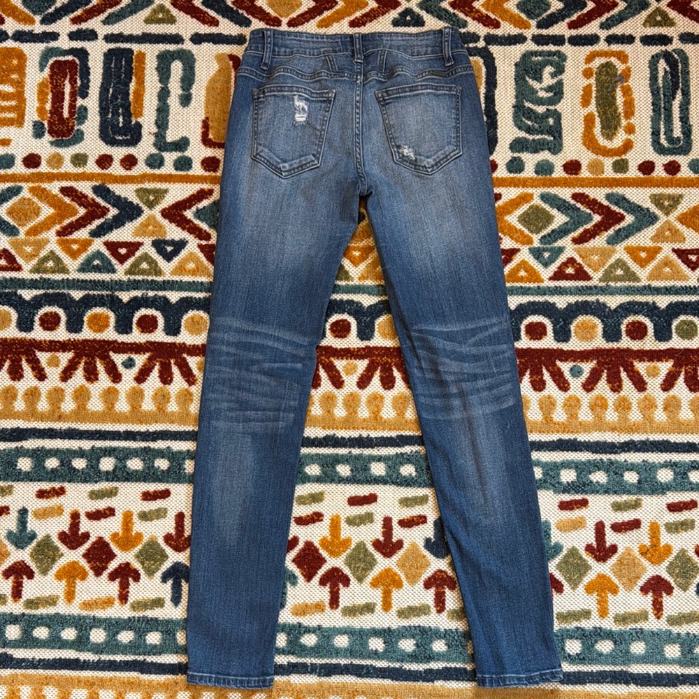 Stylish Blue Distressed Women's Jeans - Picture 3 of 3